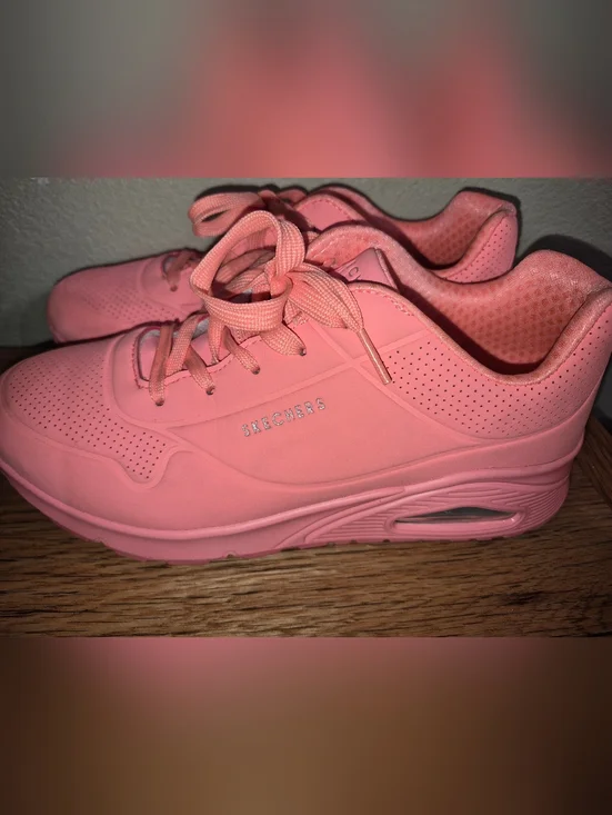 Skechers Uno- Stand On Air, Women's Size 6 , Vibrant Coral - Picture 1 of 5
